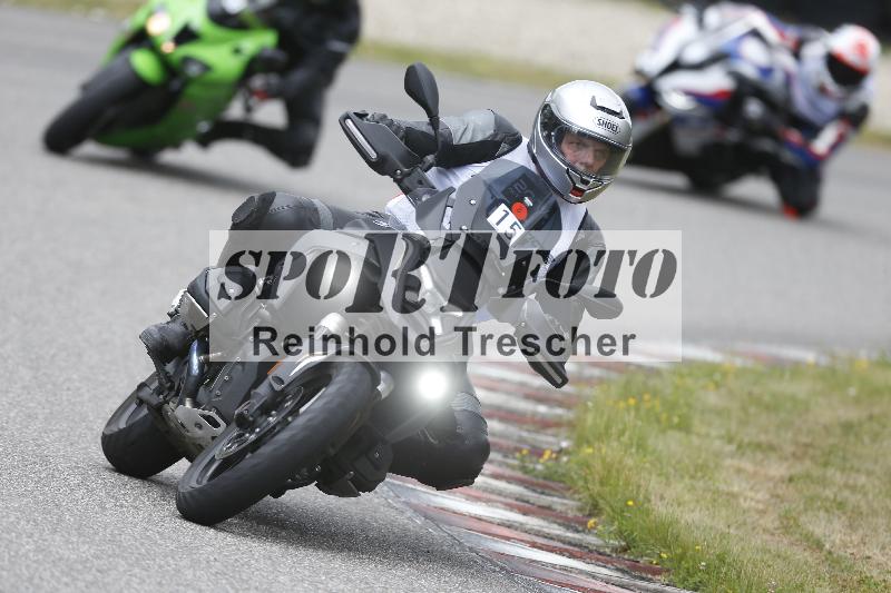 /19 26.05.2025 FREERIDE Training ADR/Gruppe B/15